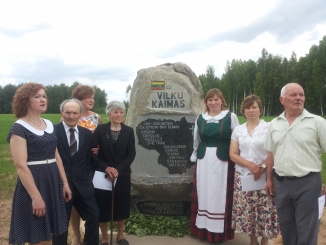 Įamžino nykstantį Vilkų kaimą